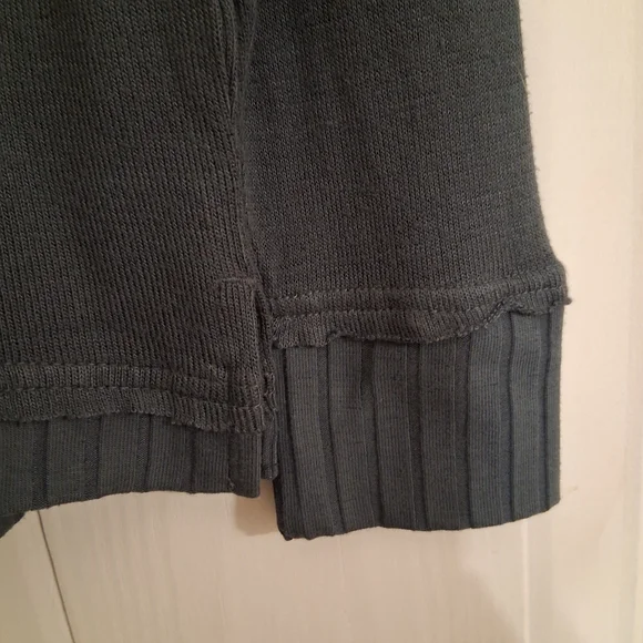 Wonderly Slate Gray Long Sleeve Top - Picture 5 of 11